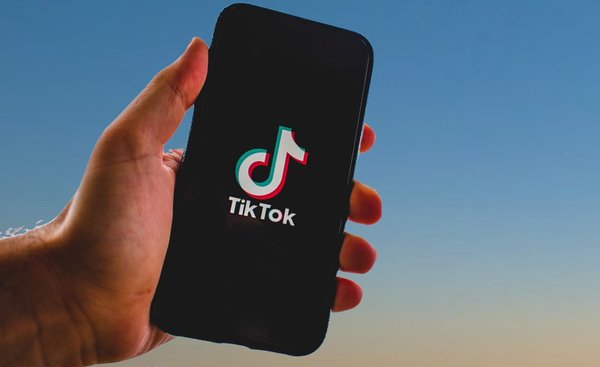 Acheter des likes tiktok : optimisez votre engagement rapidement !